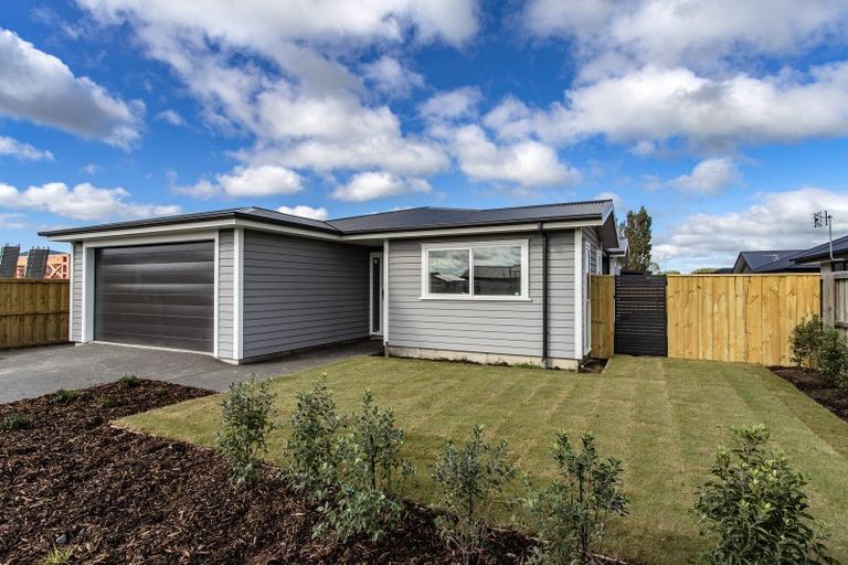 Photo of property in 32 Skibbereen Drive, Halswell, Christchurch, 8025