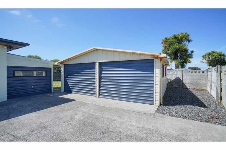 Photo of property in 19 Kelso Place, Strathern, Invercargill, 9812