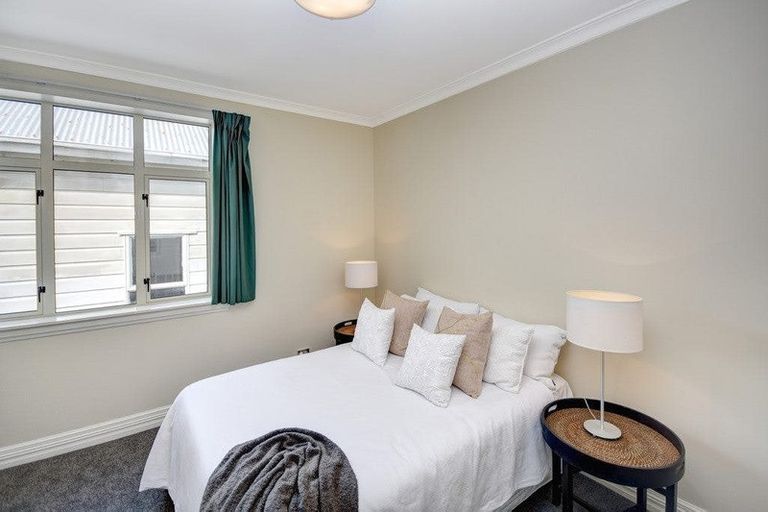 Photo of property in 9 Cochrane Street, Mornington, Dunedin, 9011