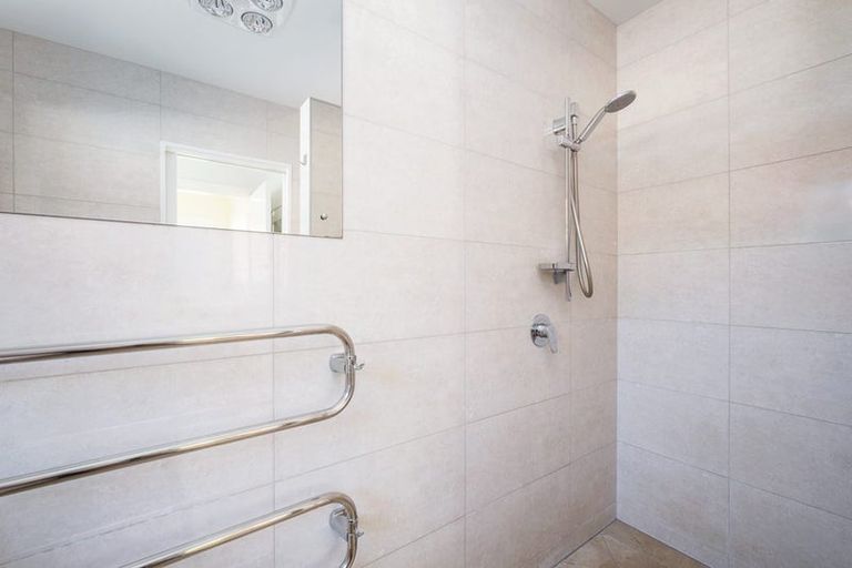 Photo of property in 107 Bowenvale Avenue, Cashmere, Christchurch, 8022