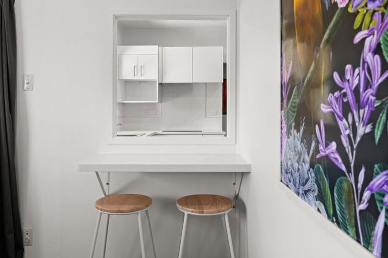 Photo of property in 1/16 Guthrie Road, Havelock North, 4130