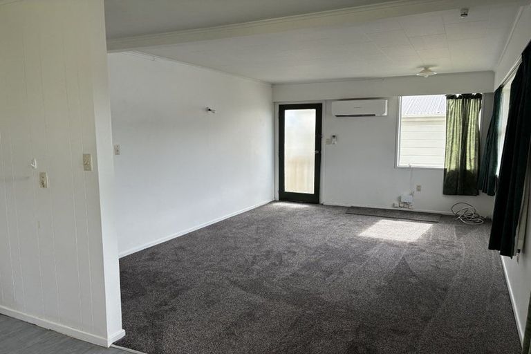 Photo of property in 27 Rhine Street, Island Bay, Wellington, 6023