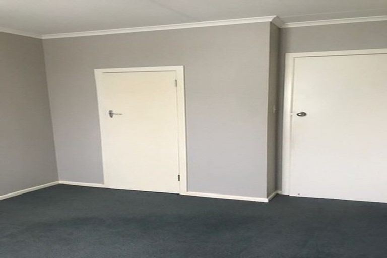 Photo of property in 18 Cornwall Street, Levin, 5510