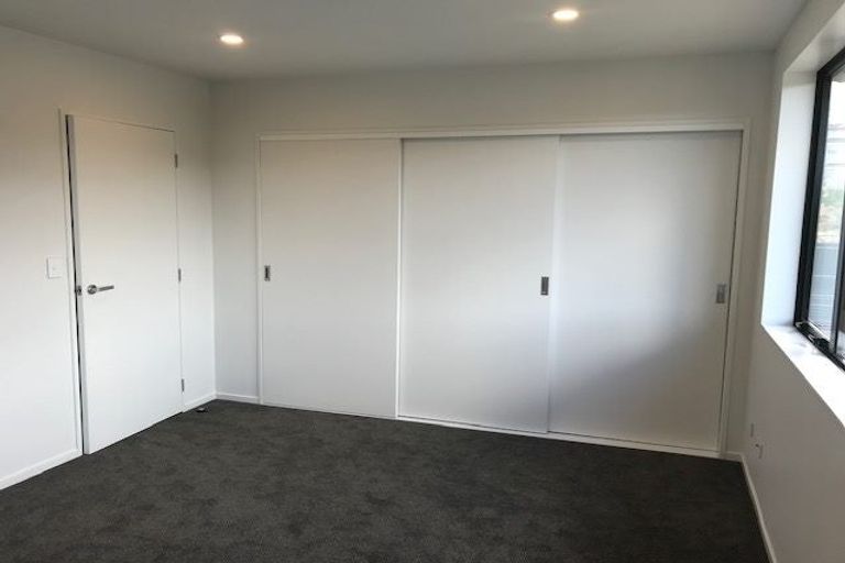 Photo of property in 16 Bee Lane, Whitby, Porirua, 5024