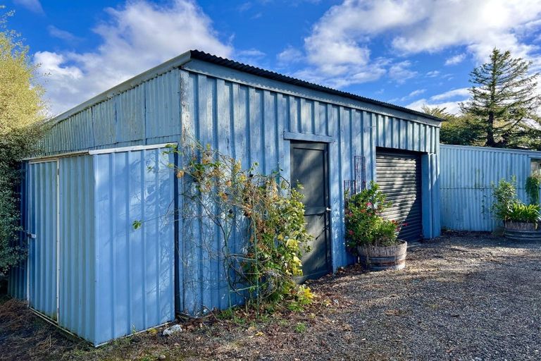 Photo of property in 17 Thyra Street, Dannevirke, 4930
