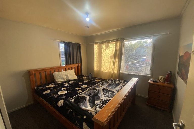 Photo of property in 22 Cherry Tree Place, Massey, Auckland, 0614