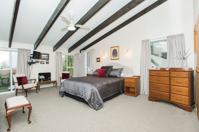 Photo of property in 60 Sunvale Crescent, Whataupoko, Gisborne, 4010