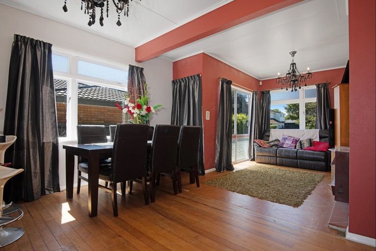 Photo of property in 159 College Street, Awapuni, Palmerston North, 4412