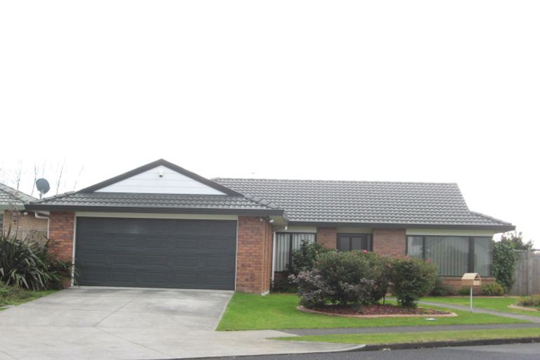 Photo of property in 1 Carnoustie Drive, Wattle Downs, Auckland, 2103