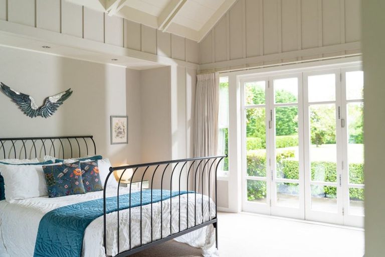 Photo of property in Raumai Road, Bulls, 4894