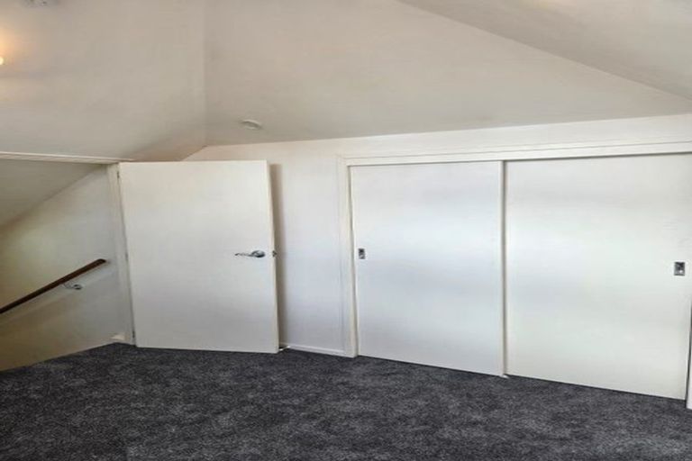 Photo of property in 3/66 Kawaha Point Road, Kawaha Point, Rotorua, 3010