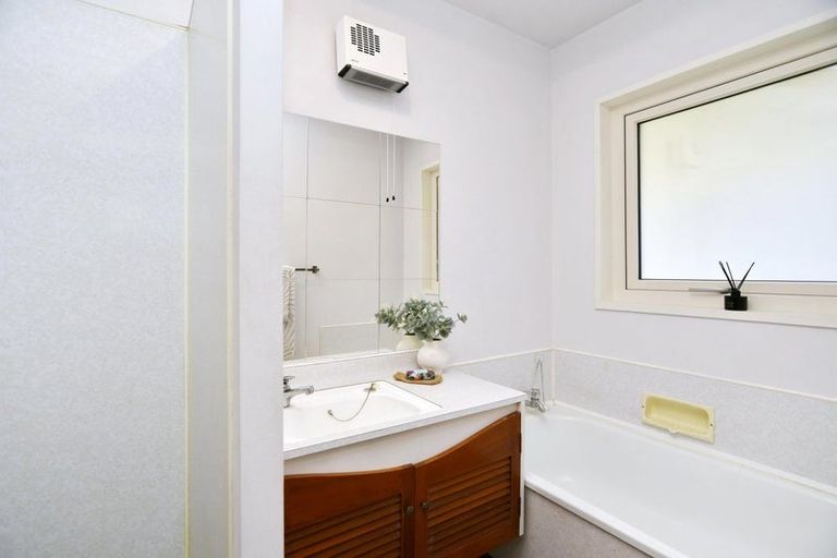 Photo of property in 38b Blair Avenue, Papanui, Christchurch, 8053