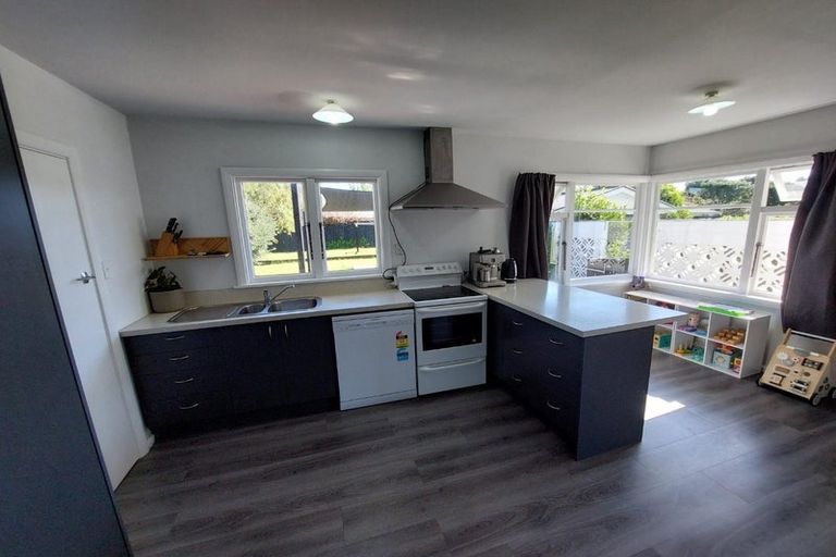 Photo of property in 6 Glencoe Street, Burnside, Christchurch, 8053