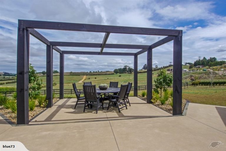 Photo of property in 24 Medhurst Road North, Bombay, 2675