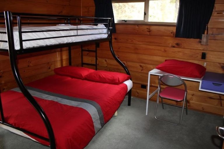 Photo of property in 39 Tremaine Avenue, Two Mile Bay, Taupo, 3330