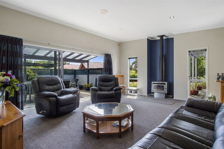 Photo of property in 42 Macmillan Street, Katikati, 3129