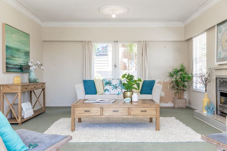 Photo of property in 90 Oceanview Road, Mount Maunganui, 3116