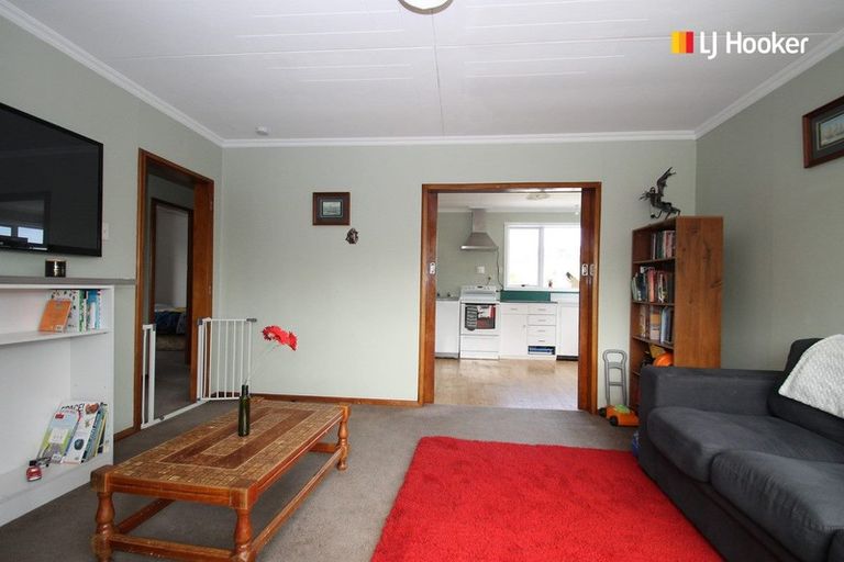 Photo of property in 11 Westland Street, Green Island, Dunedin, 9018