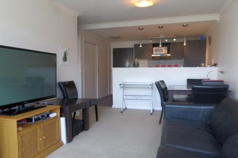 Photo of property in Monvie Apartments, 304/15 Holland Street, Te Aro, Wellington, 6011