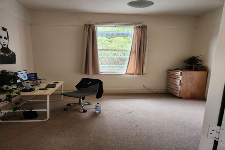 Photo of property in 3/106 Glenmore Street, Northland, Wellington, 6012