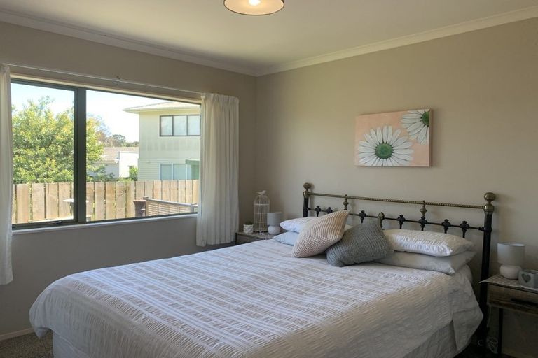 Photo of property in 28 Bellevue Road, Brookfield, Tauranga, 3110