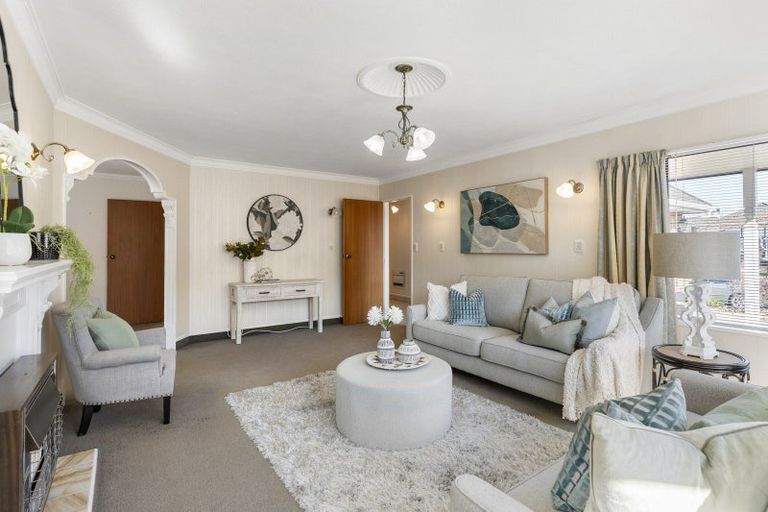 Photo of property in 3 Comeskey Grove, Elderslea, Upper Hutt, 5018