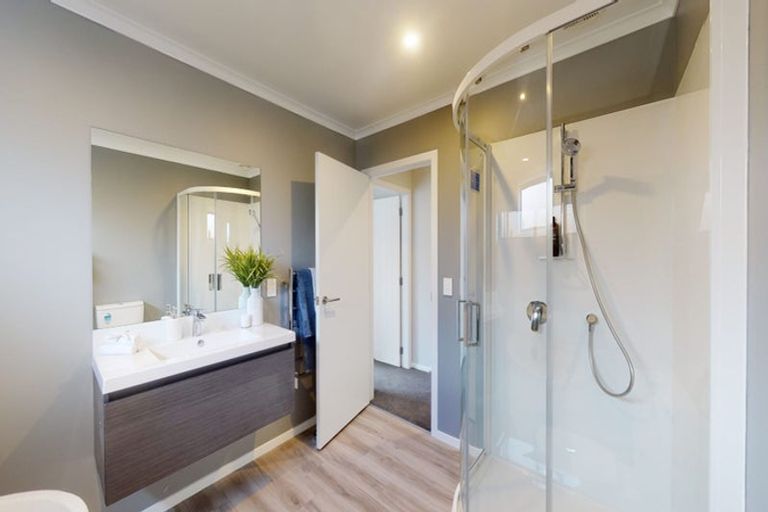 Photo of property in 8 Te Ara O Roimata, Wainuiomata, Lower Hutt, 5014