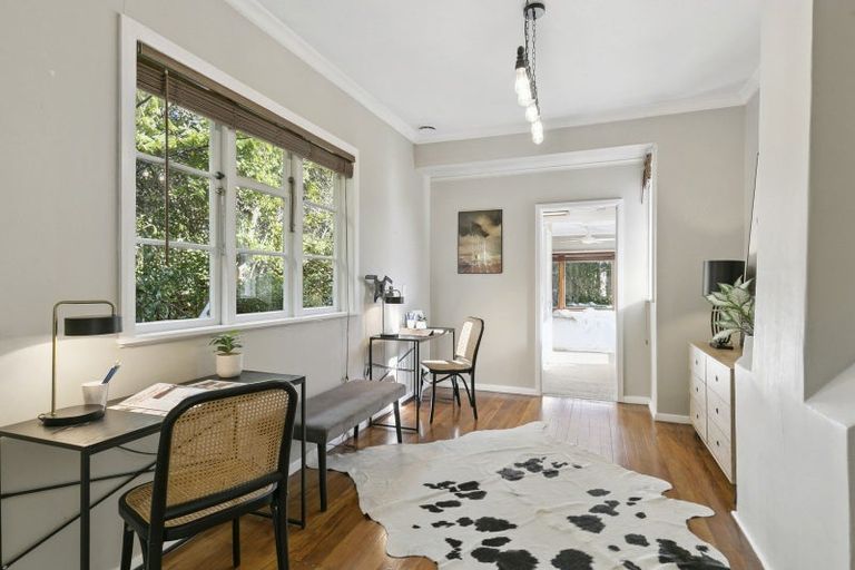 Photo of property in 14 Cecil Road, Tawa, Wellington, 5028