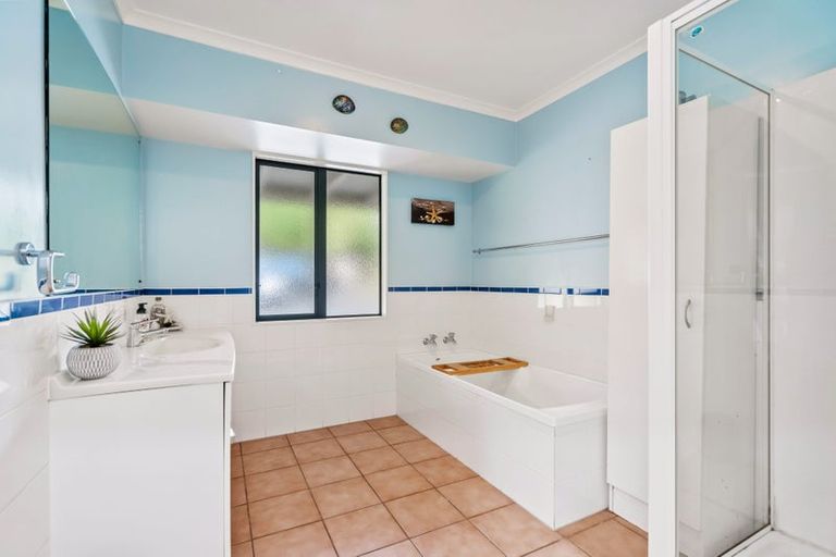 Photo of property in 1220 Pipiwai Road, Ruatangata West, Whangarei, 0176