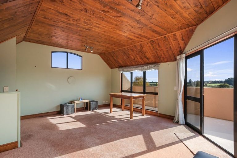 Photo of property in 28 Claremont Rise, Levin, 5510