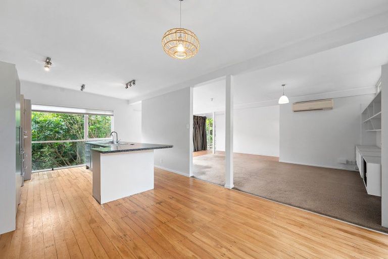 Photo of property in 3 Mamaku Grove, Khandallah, Wellington, 6035