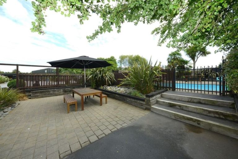 Photo of property in 484 Weedons Ross Road, West Melton, Christchurch, 7675