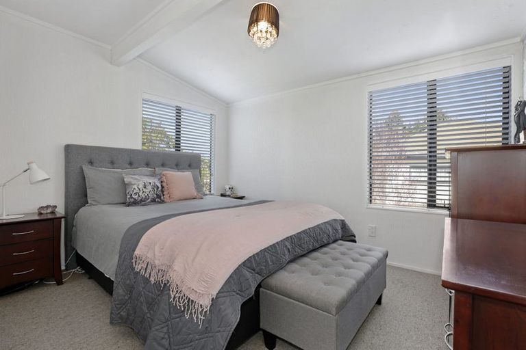 Photo of property in 28 Pukehangi Road, Pukehangi, Rotorua, 3015