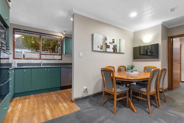 Photo of property in 123 Queenspark Drive, Parklands, Christchurch, 8083