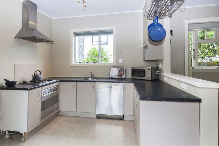 Photo of property in 74 Brockworth Place, Riccarton, Christchurch, 8011