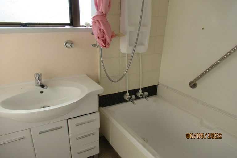 Photo of property in 6 Costar Place, Wiri, Auckland, 2104