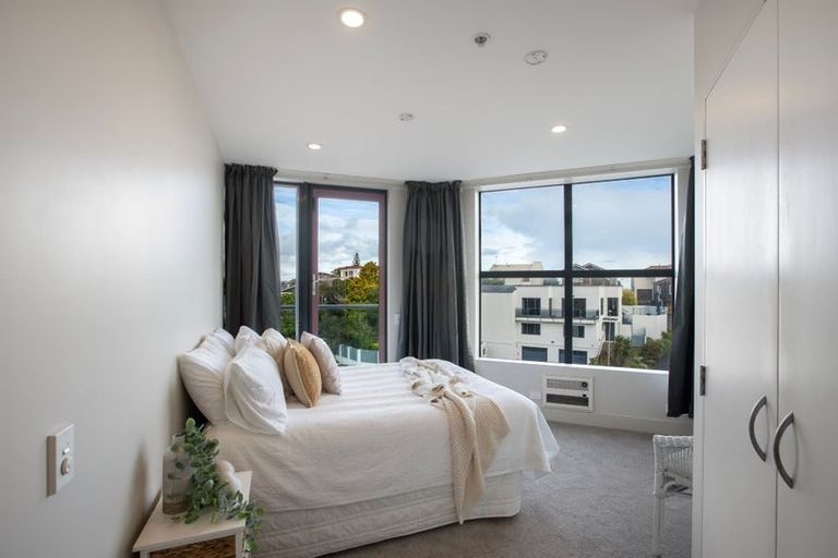 Photo of property in The Links, 6/378-382 Kapiti Road, Paraparaumu Beach, Paraparaumu, 5032