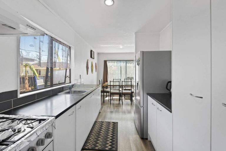 Photo of property in 2/268 Porchester Road, Takanini, 2112