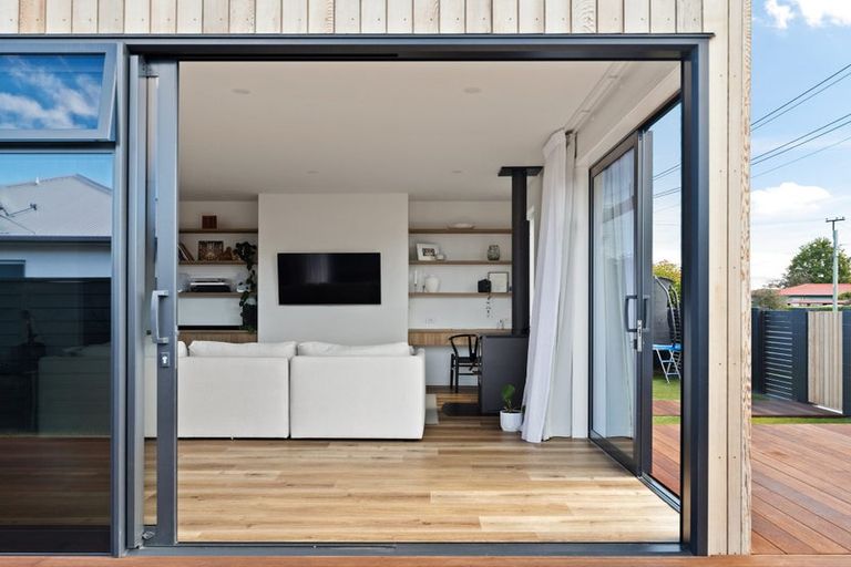 Photo of property in 36 Thames Street, Mosgiel, 9024