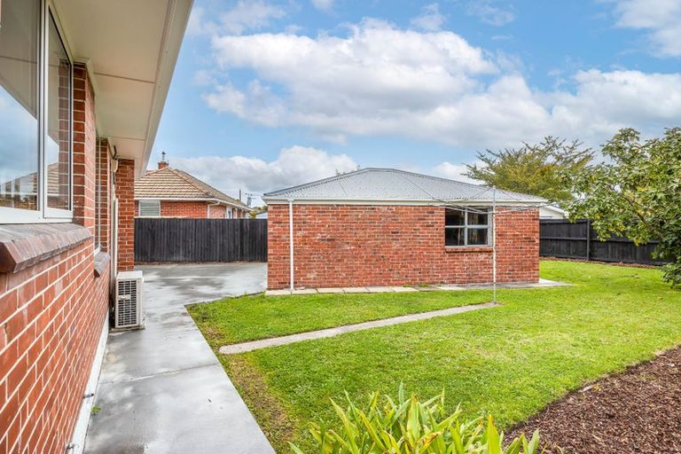 Photo of property in 44 Flower Street, Bryndwr, Christchurch, 8053