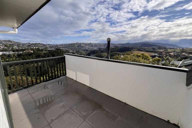 Photo of property in 27a Kentwood Drive, Woodridge, Wellington, 6037