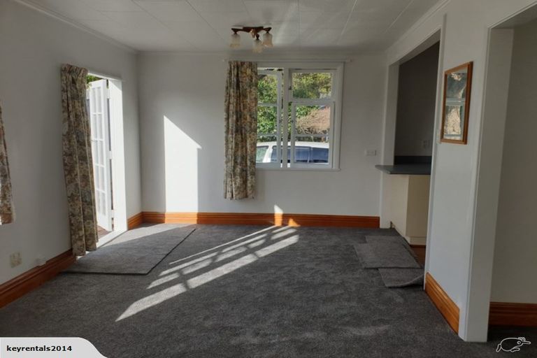 Photo of property in 15 Melvill Grove, Waterloo, Lower Hutt, 5011