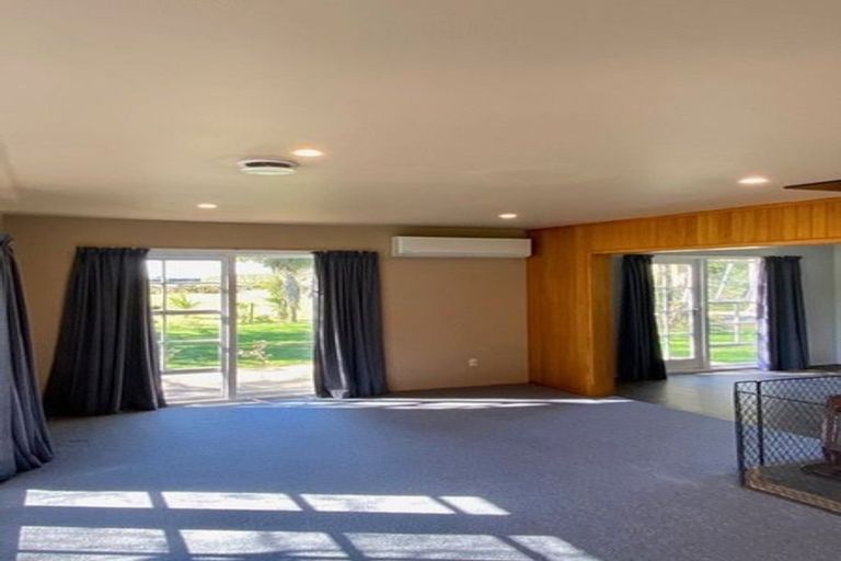 Photo of property in 87 Pearces Road, West Melton, Christchurch, 7675