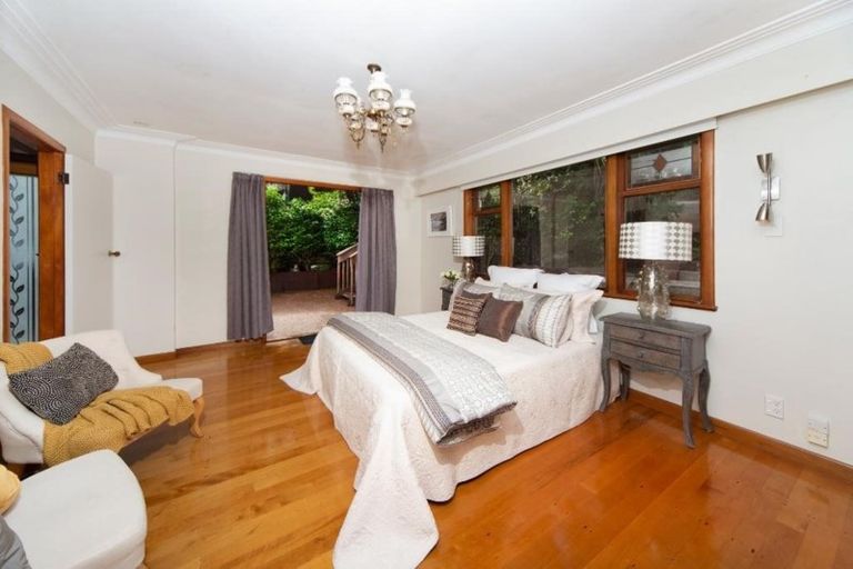 Photo of property in 69 Kohu Road, Titirangi, Auckland, 0604