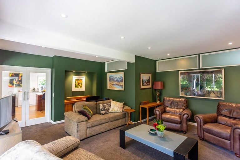 Photo of property in 82 Clyde Road, Ilam, Christchurch, 8041