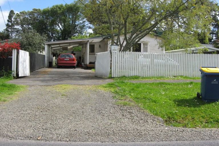 Photo of property in 5 Waimarie Road, Whenuapai, Auckland, 0618
