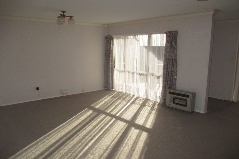 Photo of property in 17 Prospect Place, Western Heights, Hamilton, 3200