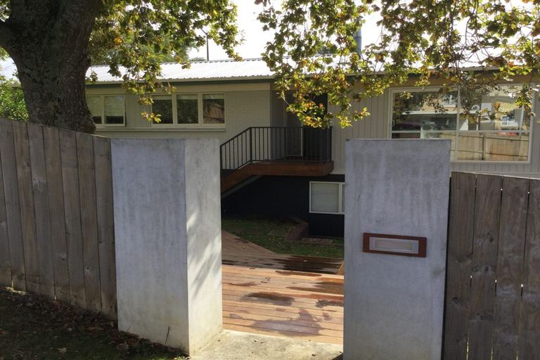 Photo of property in 100 Cook Street, Cockle Bay, Auckland, 2014