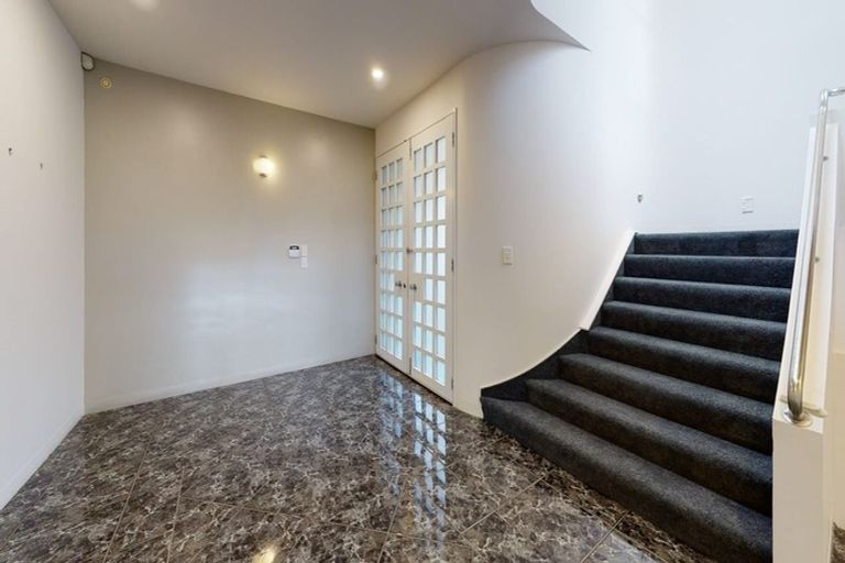 Photo of property in 65 Nevay Road, Miramar, Wellington, 6022