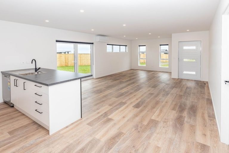 Photo of property in 6 Holly Robinson Place, Hokitika, 7882